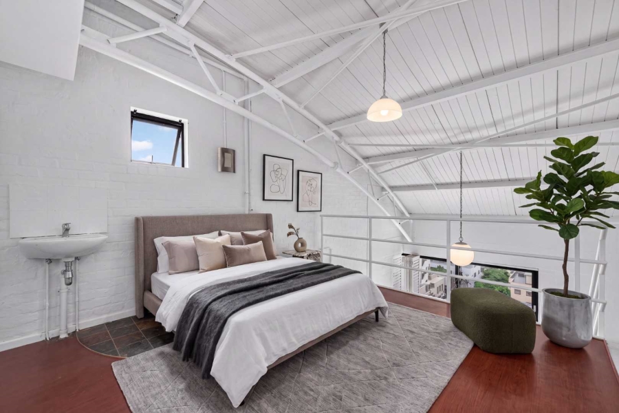 To Let 1 Bedroom Property for Rent in Sea Point Western Cape